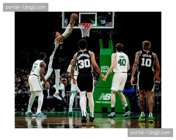 马刺普拉姆利确定缺阵 内线轮换依赖文班亚马单核 马刺普拉姆利确定缺阵 内线轮换依赖文班亚马单核